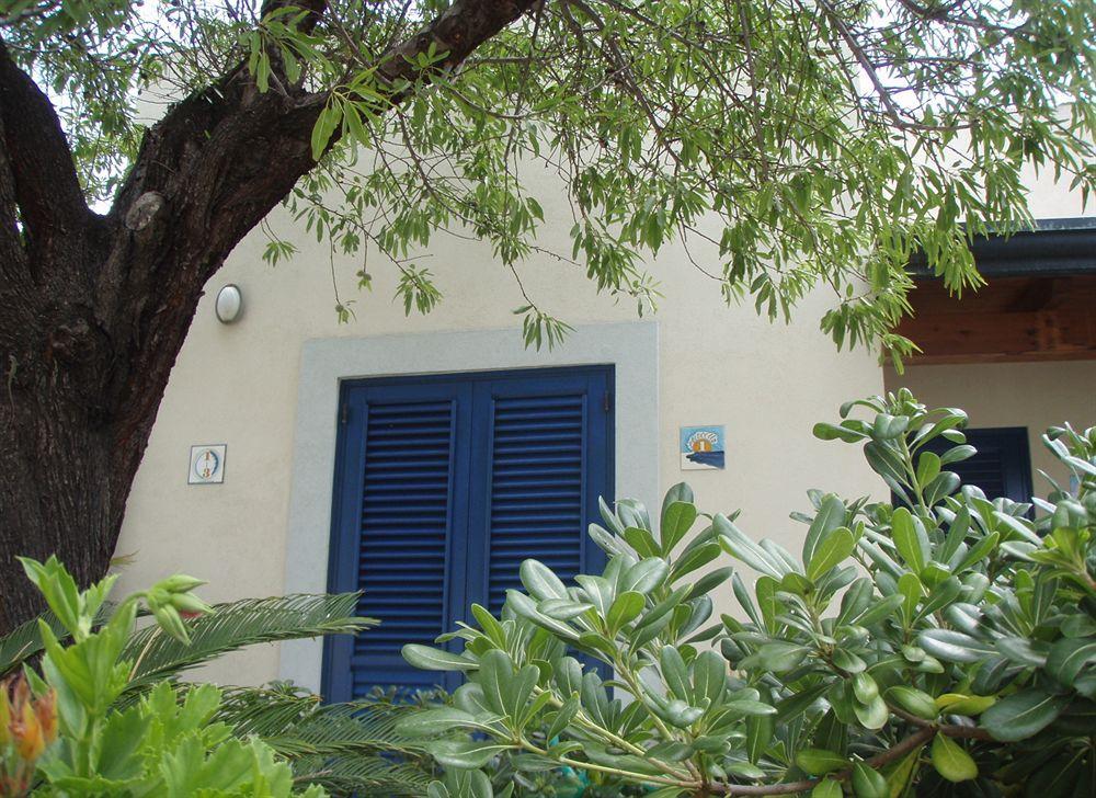 Hotel Aura Vulcano  Exteriör bild